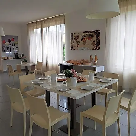Dodo House 4*